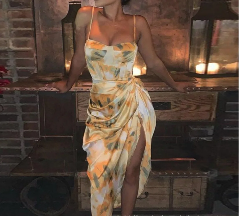 12861828525_1829689171