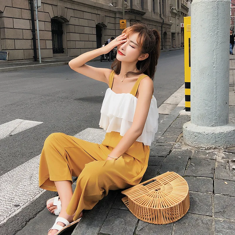 

Customizable [dowisi] 2018 Summer Korean-style Top Shirt with Narrow Straps + High-waisted Loose Pants Two-Piece Set F6618