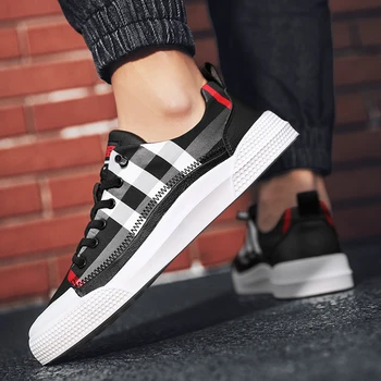 

2020 autumn new breathable men's shoes Korean style trendy canvas shoes all-match sneakers summer men's casual trendy shoes