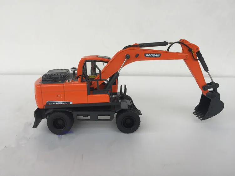 Новая Коллекционная литая под давлением модель игрушки 1:50 Doosan DX150W-9C колесных экскаваторов строительство автомобиля игрушка для дисплея, бизнес подарок