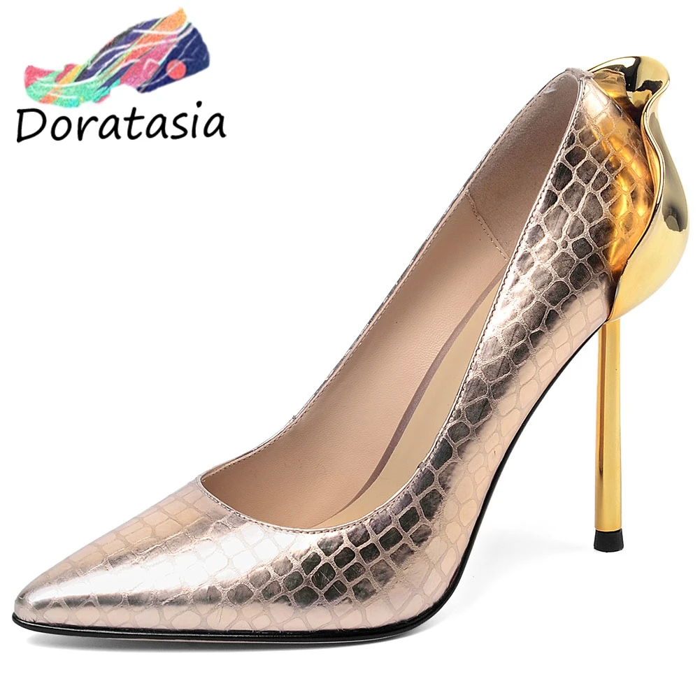

DORATASIA New Spring Girl Fretwork Genuine Leather Pumps Shining Pointed Toe Pumps Women High Thin Heels Party Shoes Woman