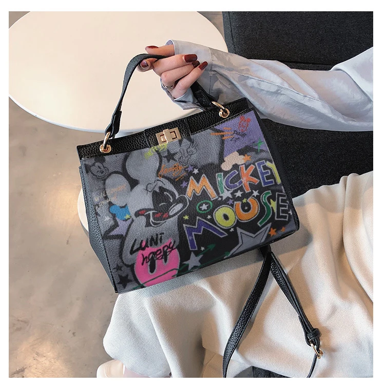 2020 American Graffiti Printed Cartoon High Quality Real leather Platinum Package Buckle handbag Multicolored print for New York | Багаж и