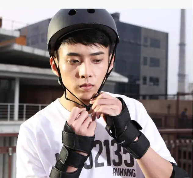 59ffedcb936d6b5c532c041c7b5e8eec_HTB1riMCatzvK1RkSnfoq6zMwVXah