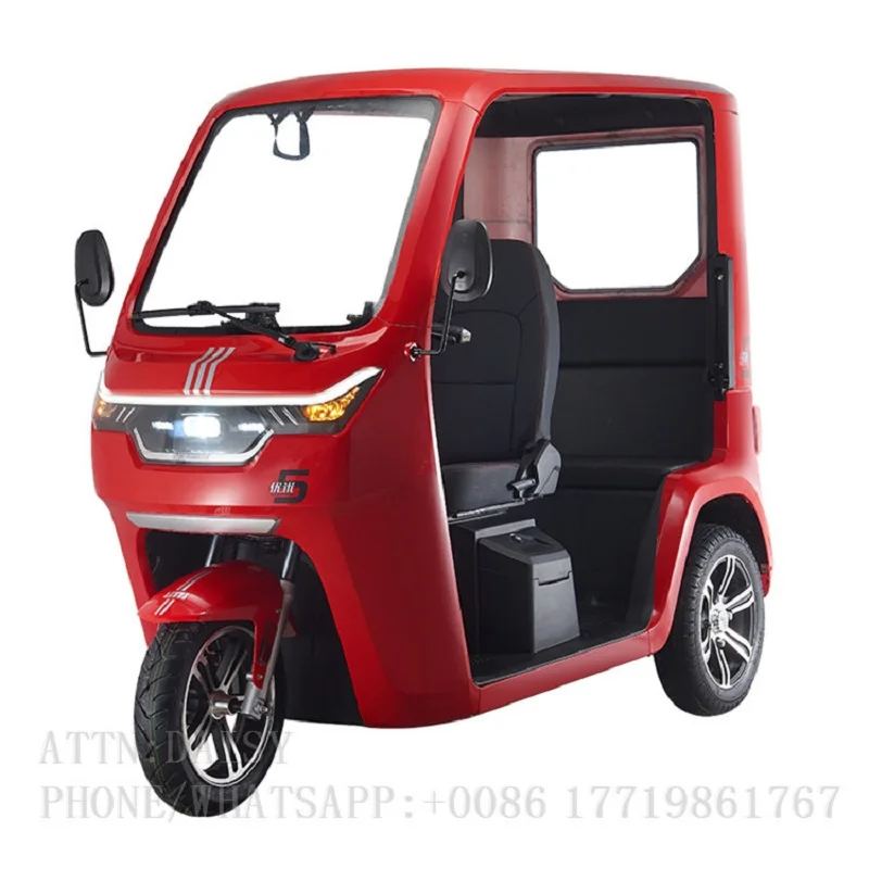 

Outdoor Adult Electric Motorcycle Three Wheels Passenger Vehicles 500W Elderly Mobility Scooter