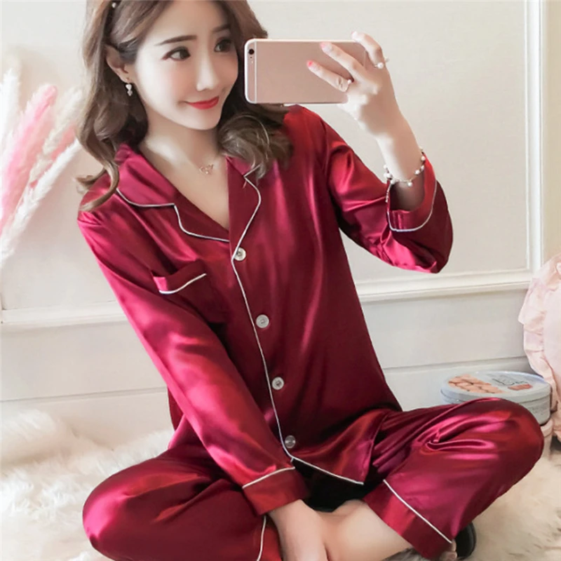 Women's Pajamas Solid Color Cardigan Longsleeved Quality Simulation Silk Pajamas Set Home