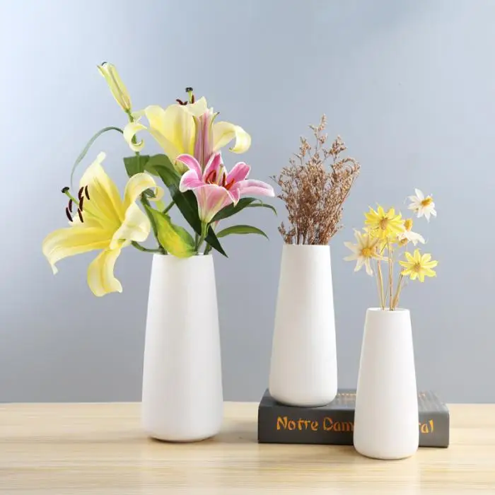 Chinese Classic White black Ceramic Vase Arts Crafts Decor Contracted Porcelain Flower Vase Creative Gift Household Decor VC
