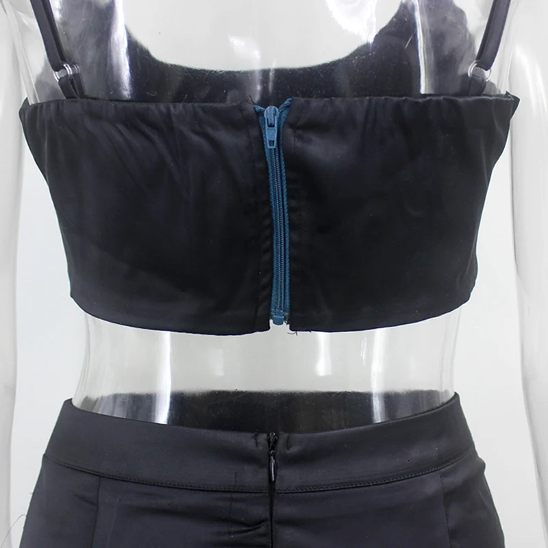Yissang комплект из двух предметов с кисточками и стразами, эластичный Атласный топ с открытой спиной и мини-юбки, комплекты из 2 предметов для женщин, летняя одежда
