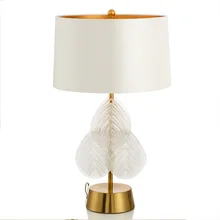 Американский простой лист Хрустальная настольная лампа дизайнерская бронзовая железная модель комнаты Хрустальный лист золотая настольная лампа