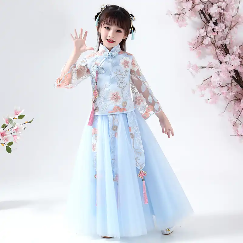 flower girl dresses traditional