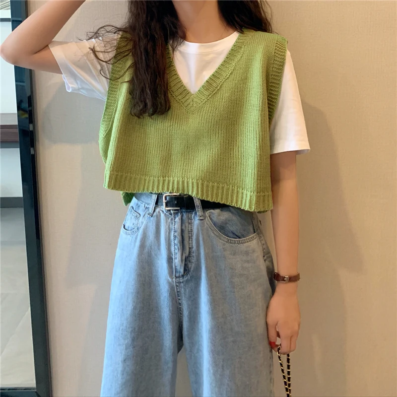 

Women V-Neck Knitted Vest 2021 New Spring Autumn Sweater Vests Short Female Casual Sleeveless Twist Knit Pullovers