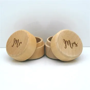 

2pcs/set Rustic Wooden Mr Mrs Wedding Ring Bearer Box Travel Wedding Ring Holder Box Country Wedding Decoration
