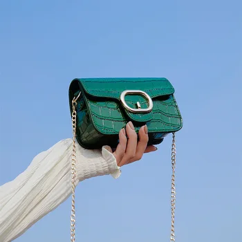 

Stone pattern 2020 summer new bag female fashion crocodile pattern patent leather small square bag shoulder messenger bag