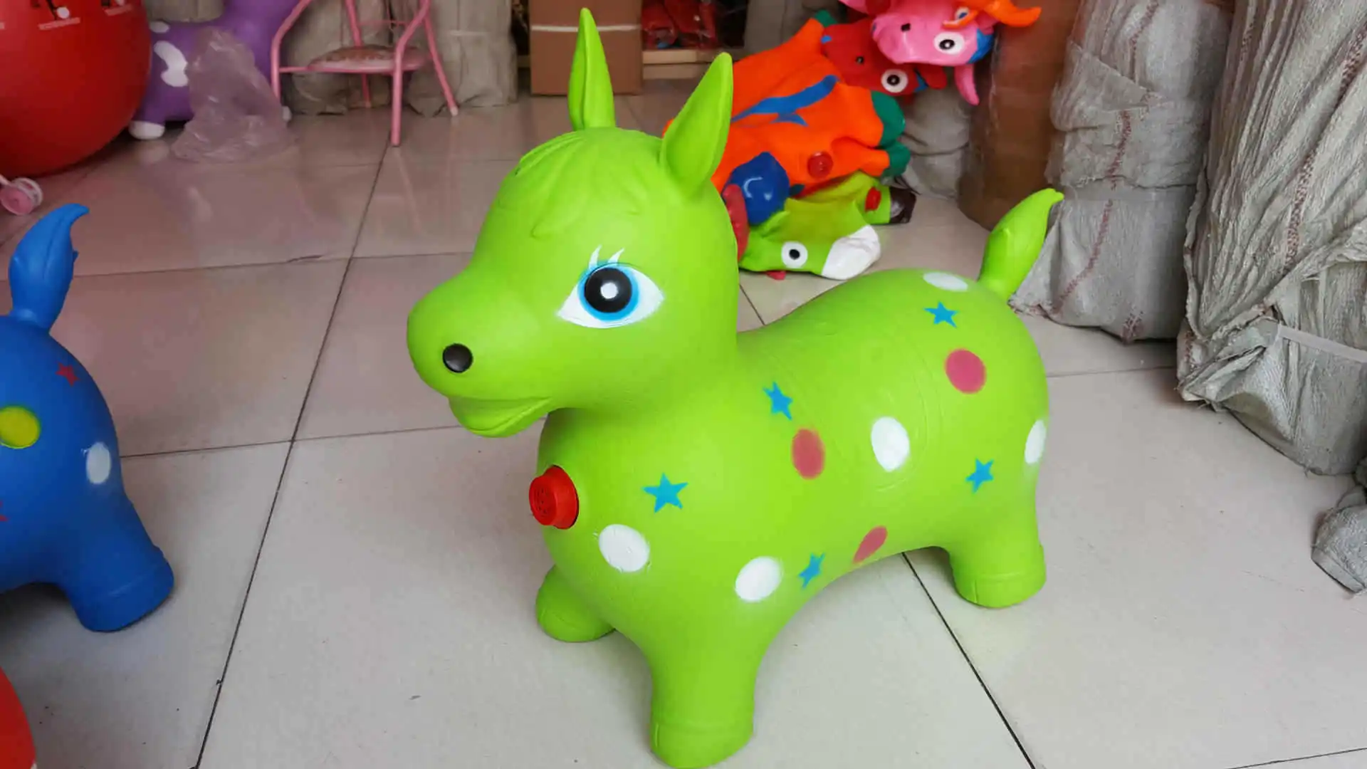 Цветная рисованная музыка Joy Horse Ji сильная детская музыка прыжки лошадь tiao lu tiao niu детский сад прыжки обучение