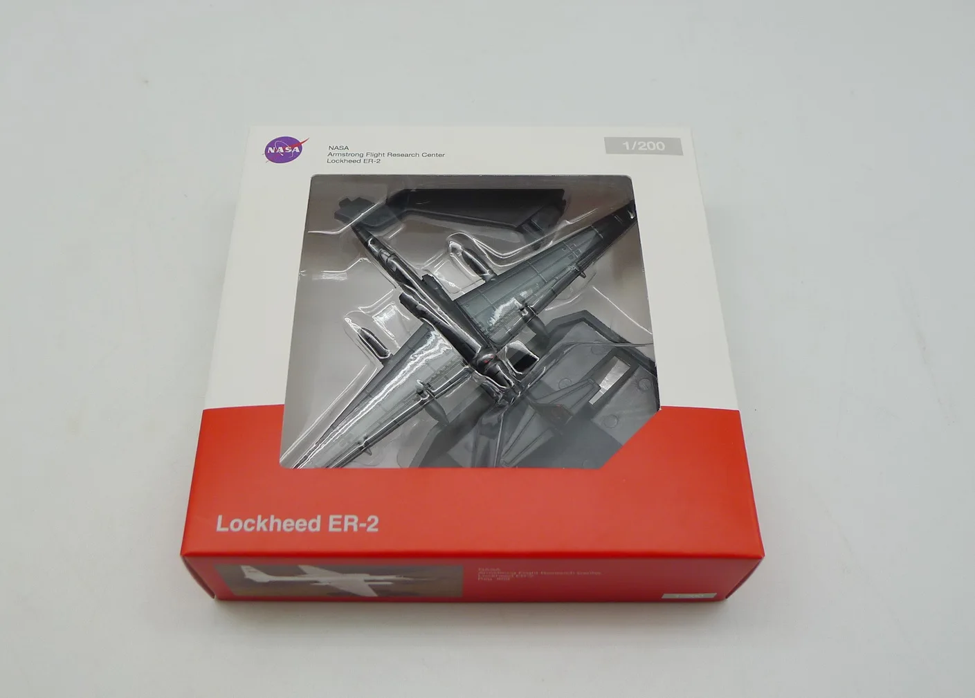 Lockhead ER-2 1/200 dicast модель полета