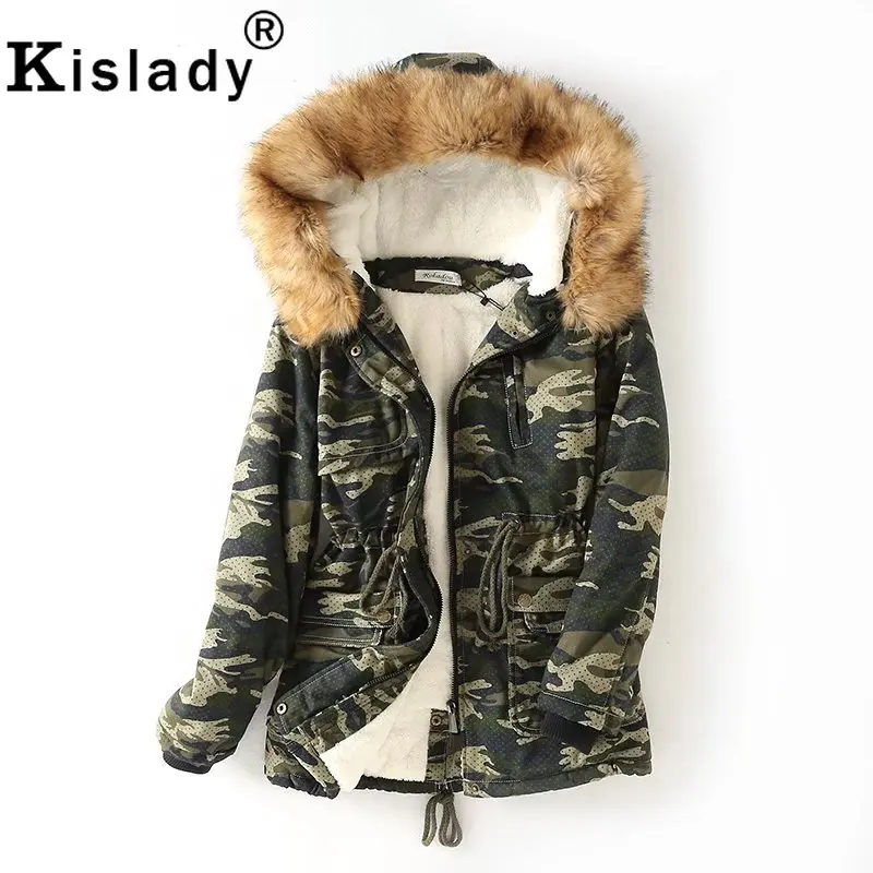 

2019 Winter Women's Military Hooded Coat Fur Collar Pleated Lamb Fur Lining Thick Camouflage Parka Plus Size Gothic Jacket Coat