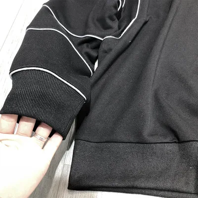 봄 하이 스트리트 패션 브랜드 반사 스트립 스티치 느슨한 어깨 까마귀 남자 하라주쿠 거리 기능성 단색 t