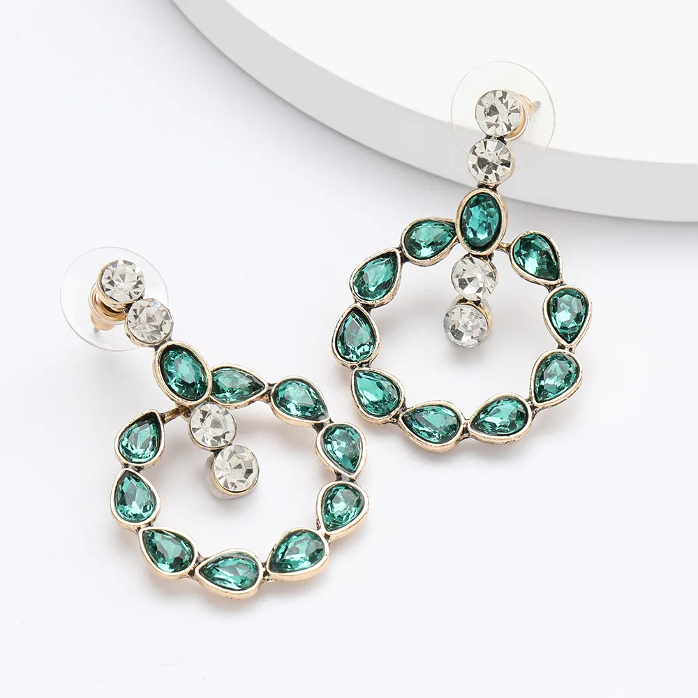 13066317981_786828687