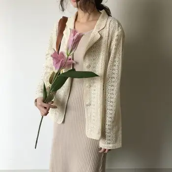 

2019 Women Turn-Down Collar Hollow Out Lace Blouse 2019 Autumn Long Sleeve Solid Shirt