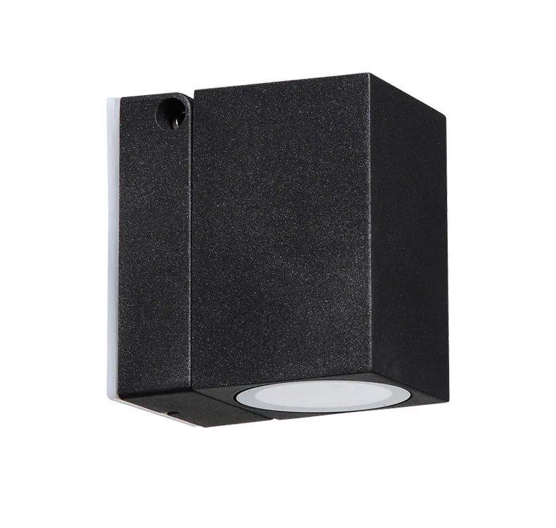 Adjustable outdoor wall light (8)