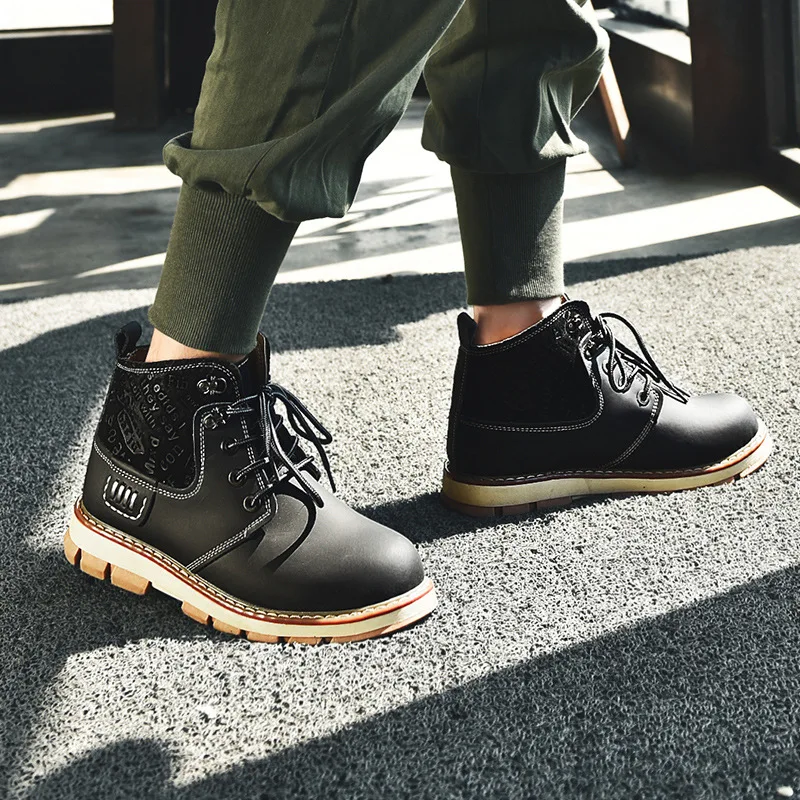 

Martin Boots Men's Hight-top Trend Leather Boot Versatile Short Boots Winter MEN'S SHOES Cotton-padded Shoes plus Velvet Snow Bo