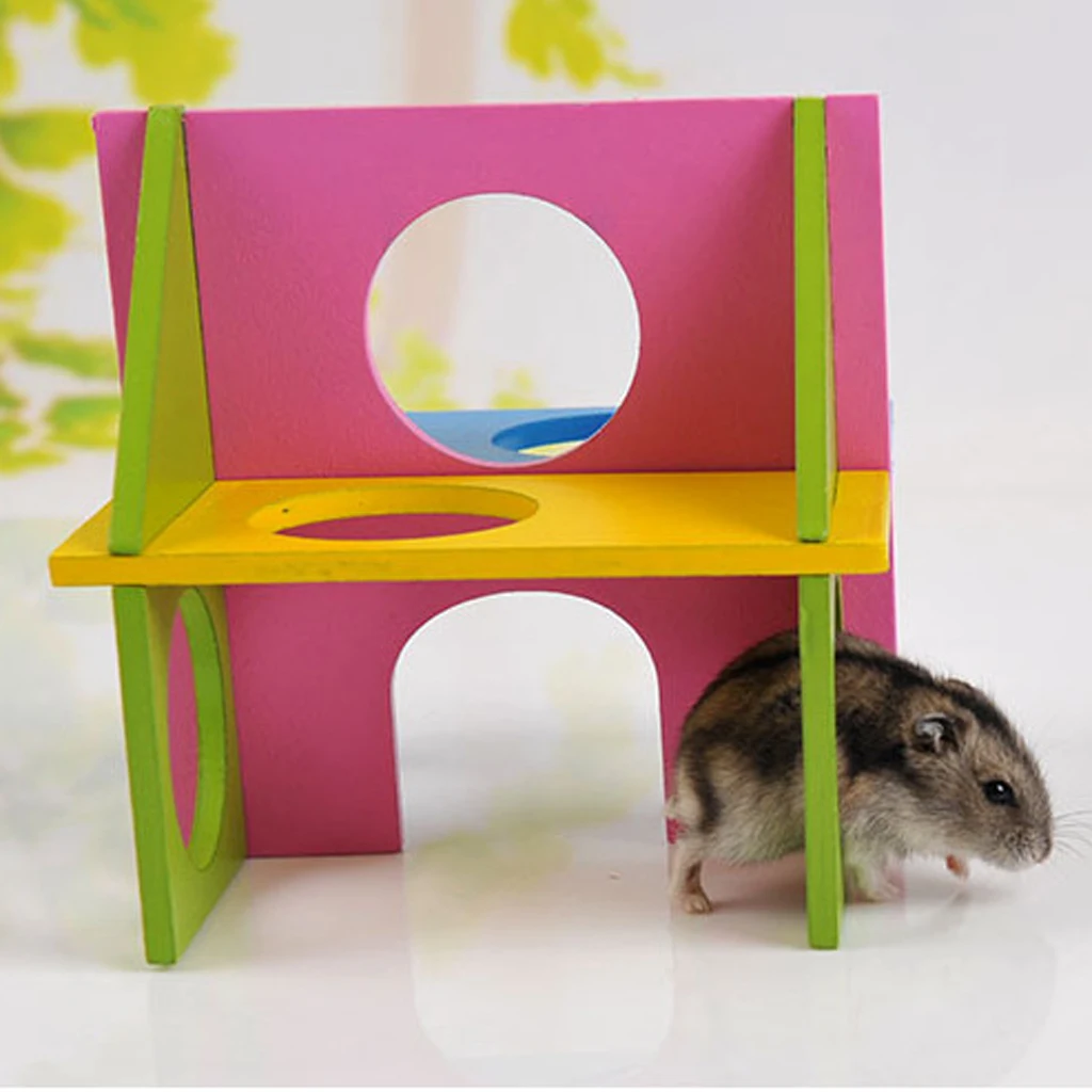 Wooden Hamster Toy Funny Natural Gym Playground Exercise for Mouse Rat Pet 12.5x12.5x12.5cm  ( Random Color )