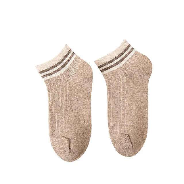 Funny Cute Cotton Loose Striped Crew Socks Women Fashion Colorful Harajuku Designer Retro Long Socks New Year Christmas Gifts 5