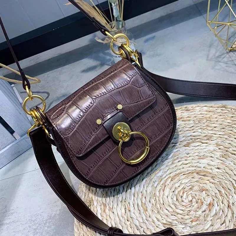Women Shoulder Bag Metal Ring Designer Ladies Crossbody Bag 2019 Shoulder Bag Crocodile Ladies Saddle Bag Coffee