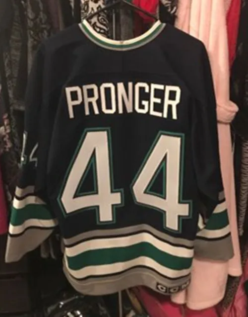44 CHRIS PRONGER Hartford Whalers Ретро футболка с вышивкой для хоккея, сшитая по индивидуальному заказу под любым номером и именем