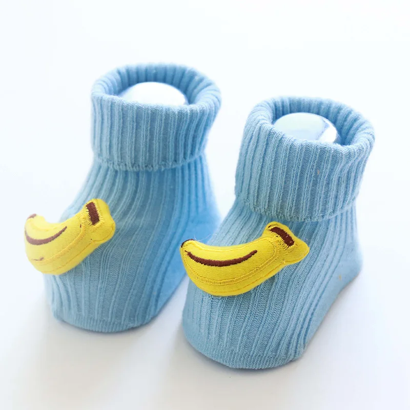 Banana Новые зимние носки-тапочки с рисунками животных и фруктов для малышей пластиковые Нескользящие Детские носки для малышей Подарки для новорожденных - Цвет: Banana