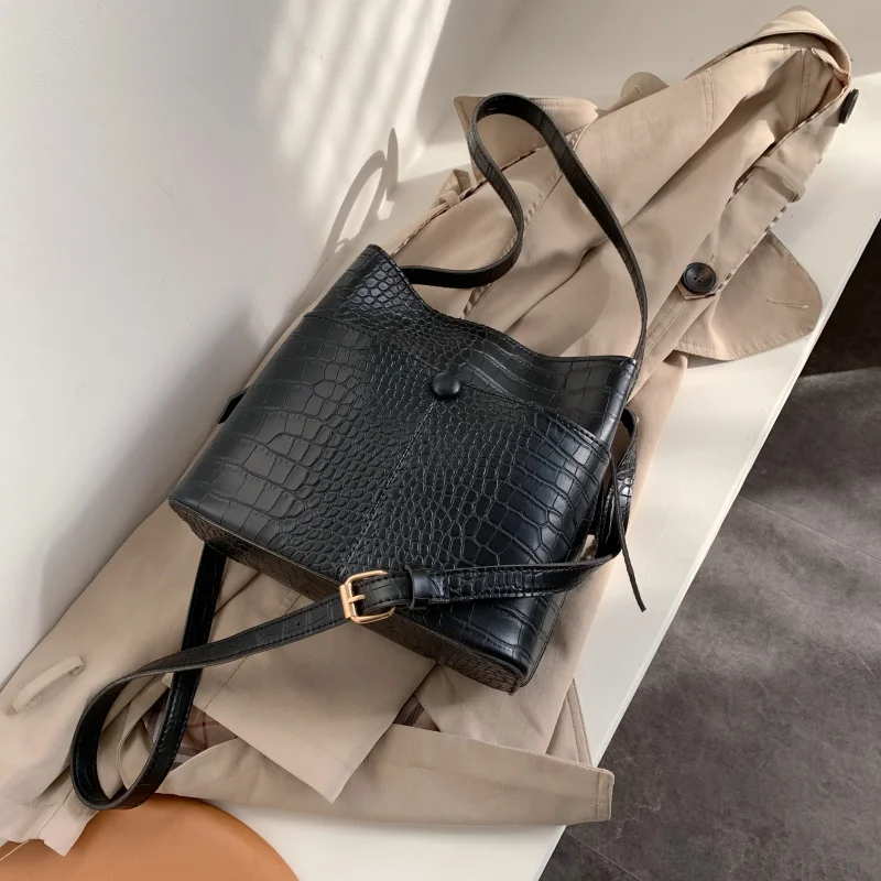 Alligator Pattern PU Leather Bucket Bags Over Shoulder for Women Small Shoulder Messenger Bag Female Designer Handbags