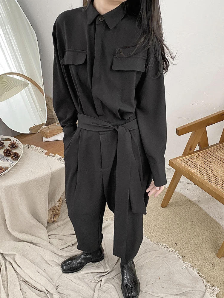 Ladies spring and autumn new Korean fashion temperament loose leisure long sleeve jumpsuit waist belt square collar black