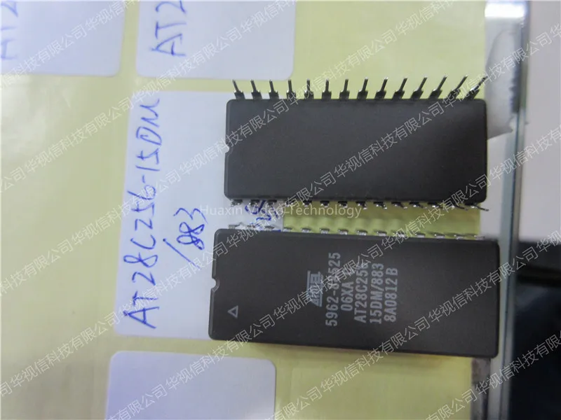 AT28C256-15DM/883 EEPROM 256K 11MIL GRIND-150NS чип