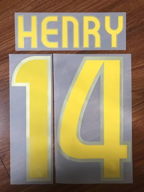 Ретро 2009-2010 сезон#2 DANI ALVES#5 PUYOL#9 ибрагимовик#14 HENRY печать nameset футбольная нашивка значки - Цвет: 14 Henry