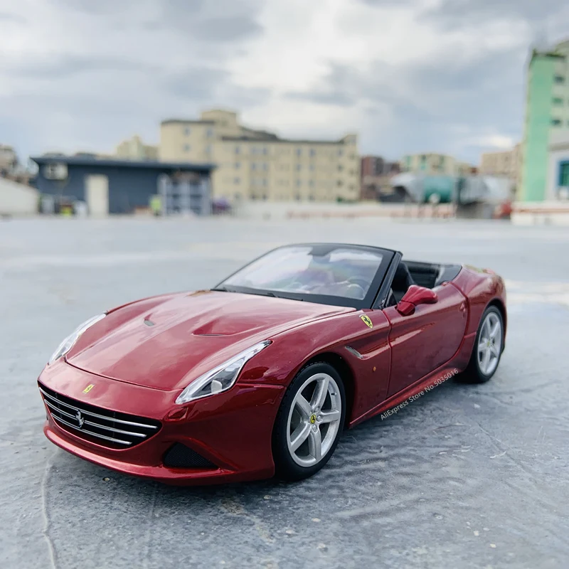 

Bburago 1:24 Ferrari California Converti convertible authorized simulation alloy car model crafts decoration collection toy