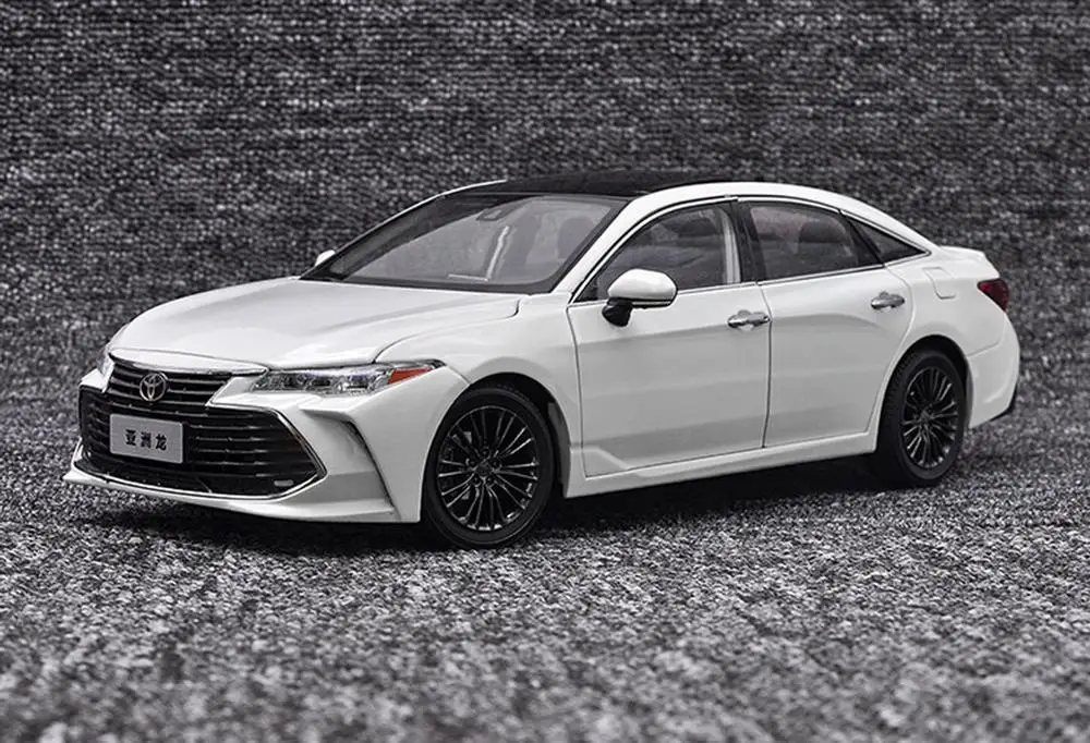 1/18 весы Toyota Avalon белые литые машины модельные игрушки, коллекционные подарки