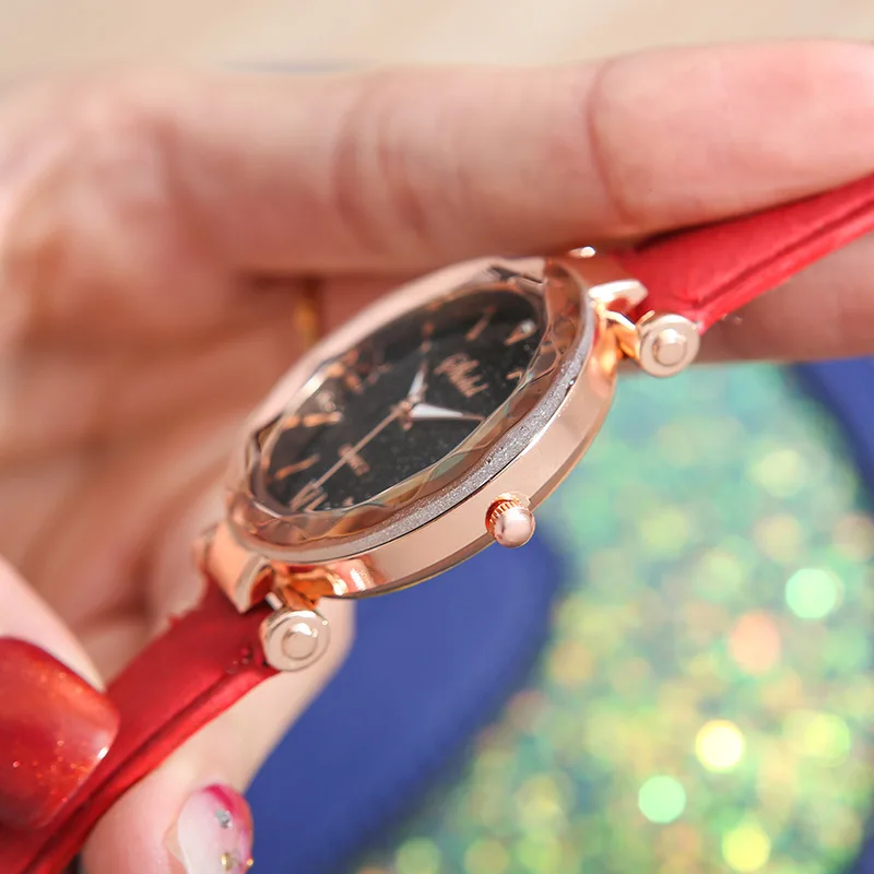 Womens Watch Fashion Casual Women's Belt Quartz Watch Lady Student Full Diamond Vintage Clock