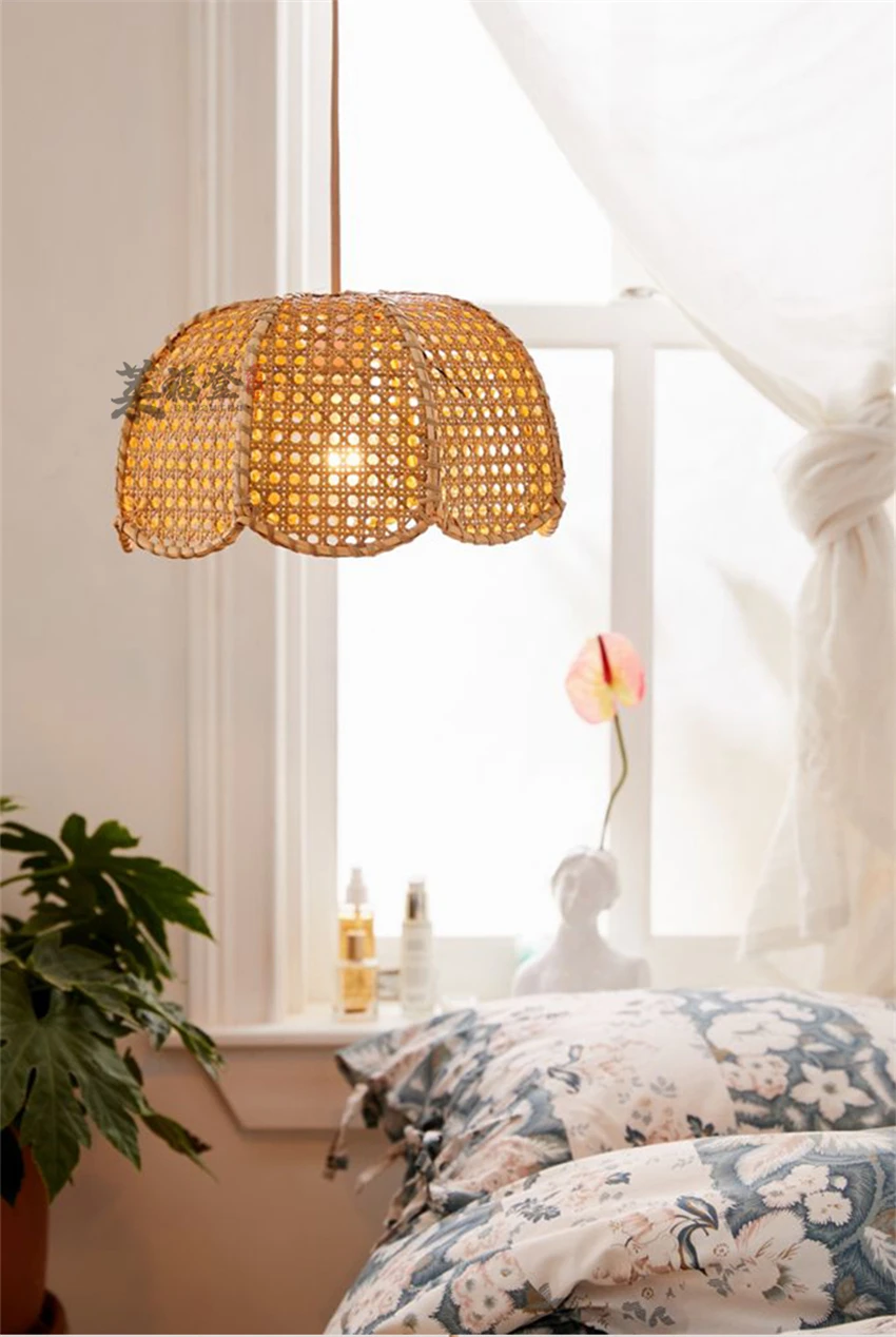 Handmade rattan cage lid pendant lights 