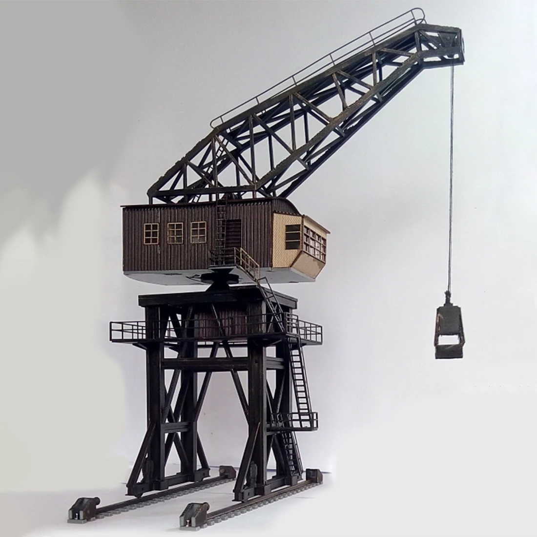 DIY 1:87 HO Scale Train Railway scale Decoration крупногабаритная модель угольного крана для модели