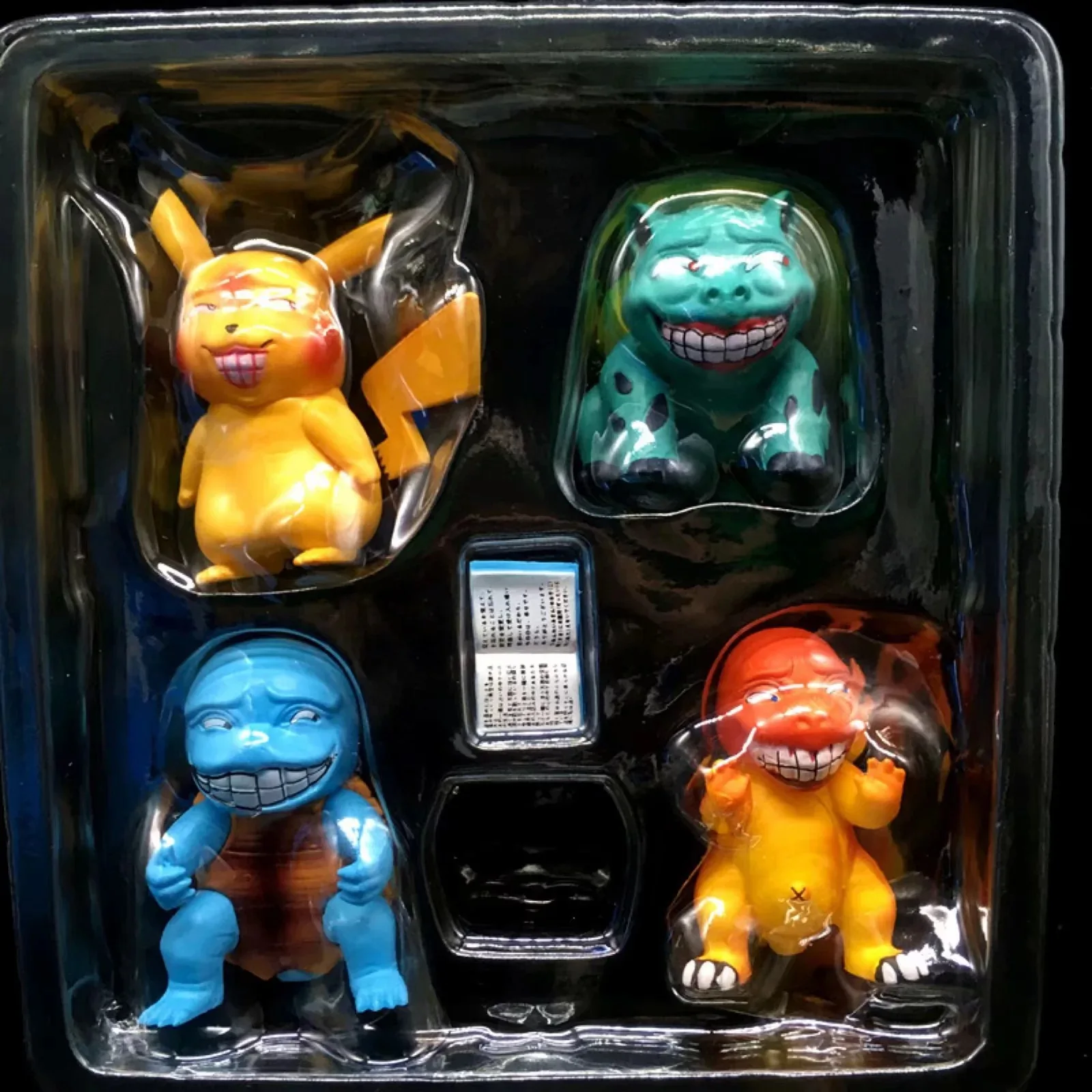 

Diffuse Dynamic Square Anime Four-Wretched Pikachu Bulbasaur Jieni Small Fire Dragon Boxed Garage Kit