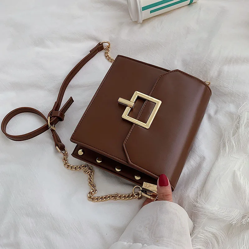 

Vintage Leather Quality Crossbody Bags For Women 2019 Small Rivets Shoulder Messenger Bag Lady Solid Color Luxury Handbags
