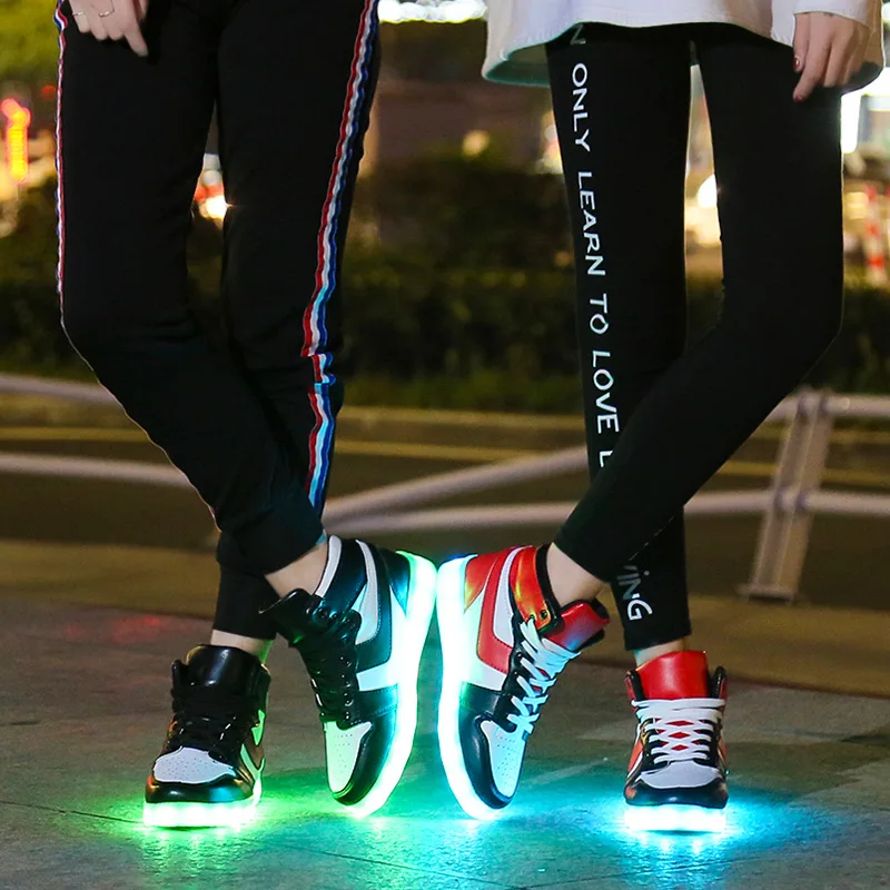 Size 35-44 Mens & Womens Luminous Sneakers with Light Up sole USB Charging Glowing LED Shoes for Children Sneakers With Lights