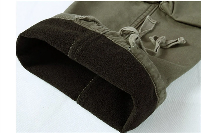 Men's Cargo Pants Winter Thicken Fleece Cargo Pants Men Casual Cotton Military Tactical Baggy Pants Warm Trousers Pantalon Homme