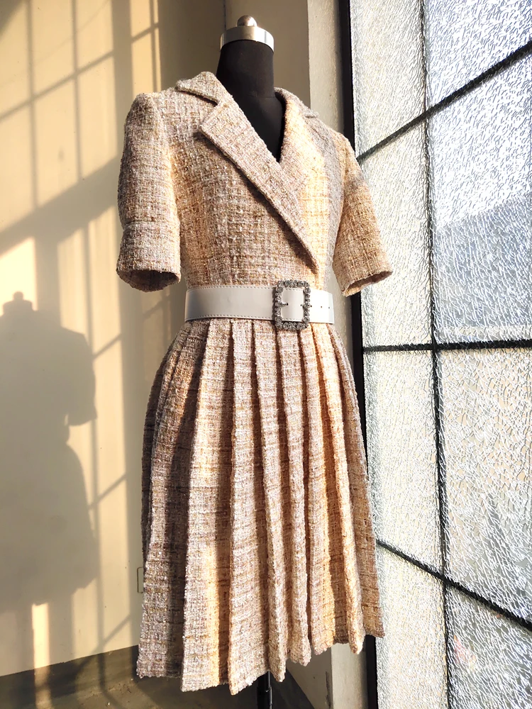 Осеннее женское высококачественное твидовое плиссированное платье с поясом шикарное OL платье с короткими рукавами B215