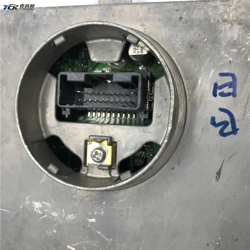 1X YCK 8596748020 8596748010 головной светильник компьютер светильник Управление светодиодный модуль R01 R34 3380070613 L01 L34 3390070613 12V