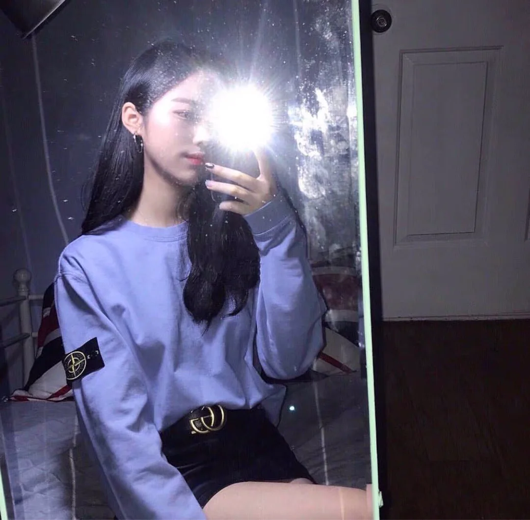 

Tide Goods Base 2019 New Style Couples Simple Armband Candy of Crew Neck Looped Pile Hoodie