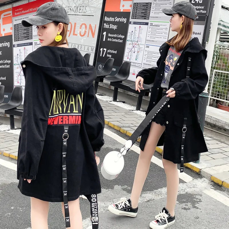 

Autumn 2019 BF Harajuk Loose Black Denim Jacket Woman Hooded Jeans Coat Hip Hop Letter Print Long Jeans Jacket Windbreaker women