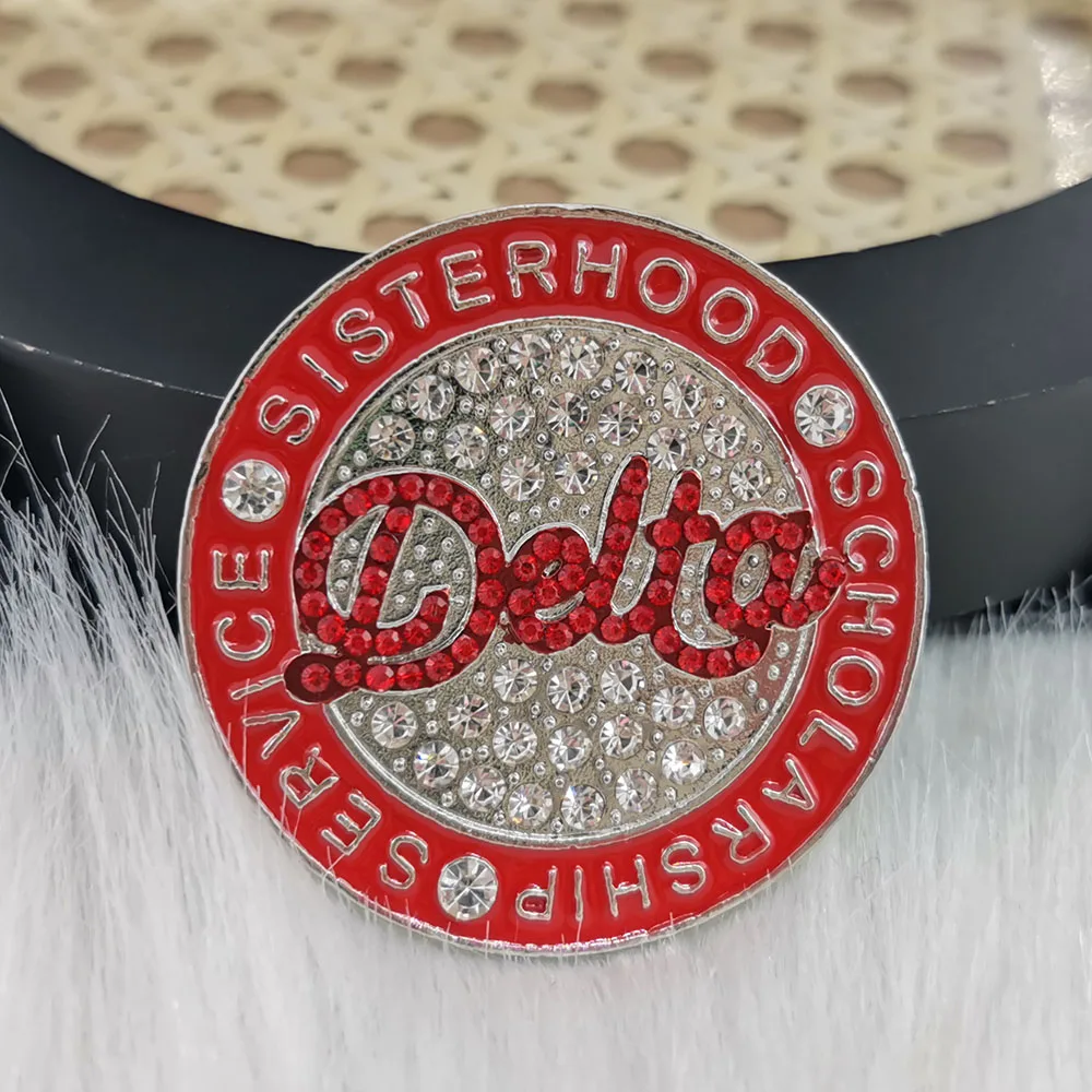 

Round Brooches to Inlay Rhinestone For Women Jewelry Winter Coat Jacket Accessories Party