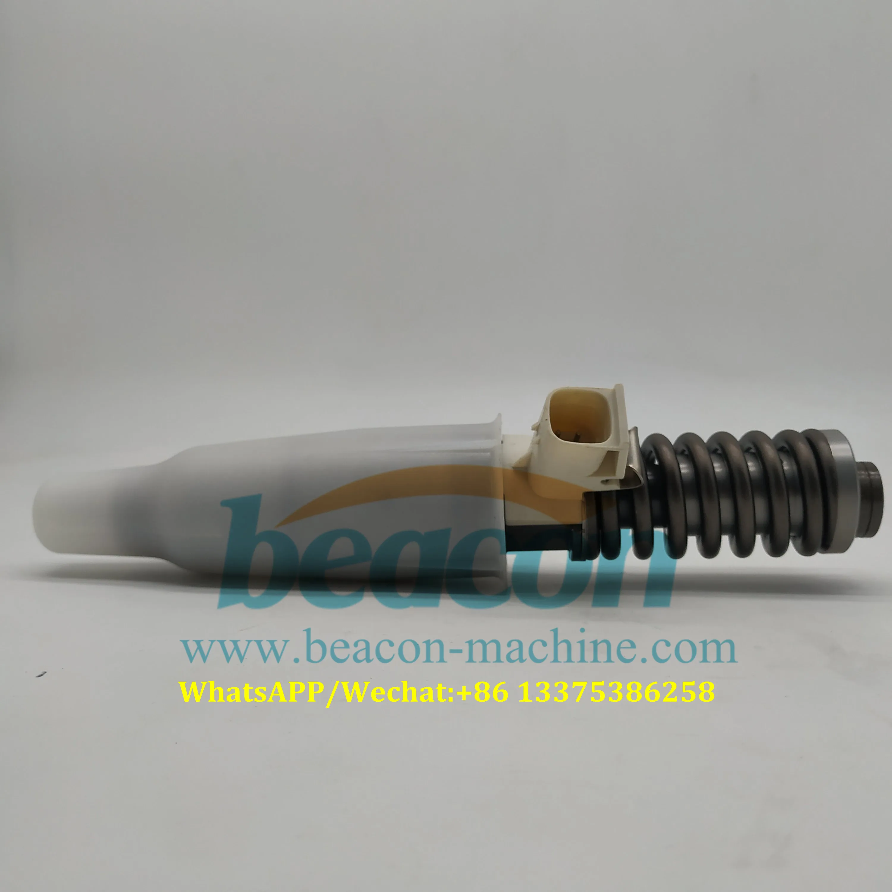 Подлинная Фирменная Новинка дизельного топлива common rail Инжектор 4 pin 21340612 BEBE4D24002