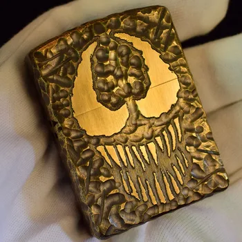 

Kerosene Lighter Zorro Venom Fine Handmade Windproof Lighter Customization of Individual Character Limited Lighter