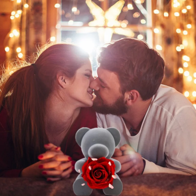 for the kiss rose bear